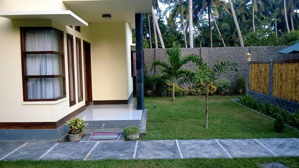 Shu Villa Lombok Kuta  ภายนอก รูปภาพ