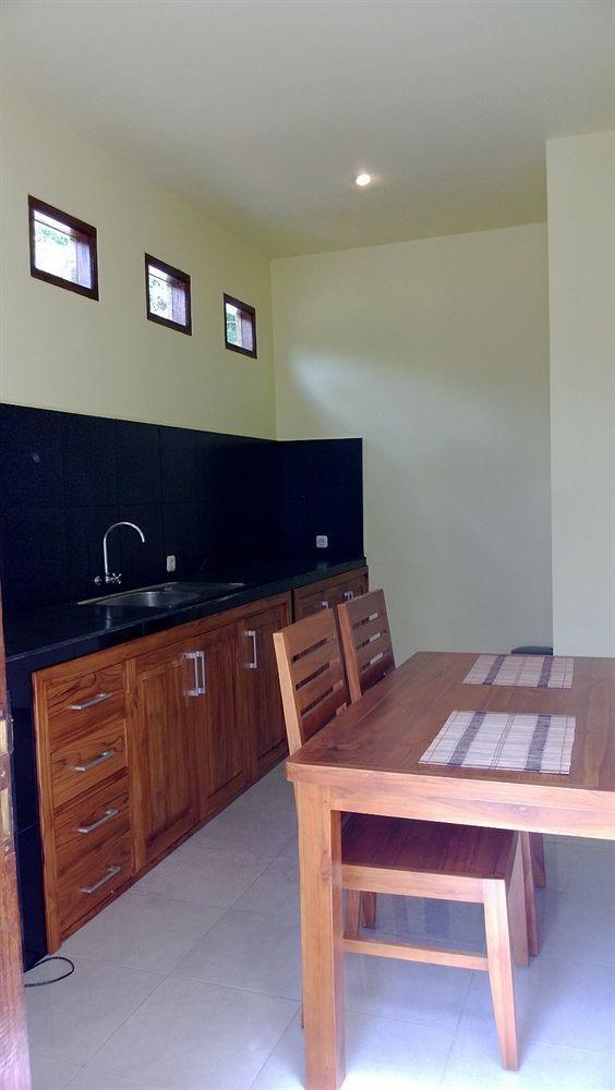 Shu Villa Lombok Kuta  ภายนอก รูปภาพ