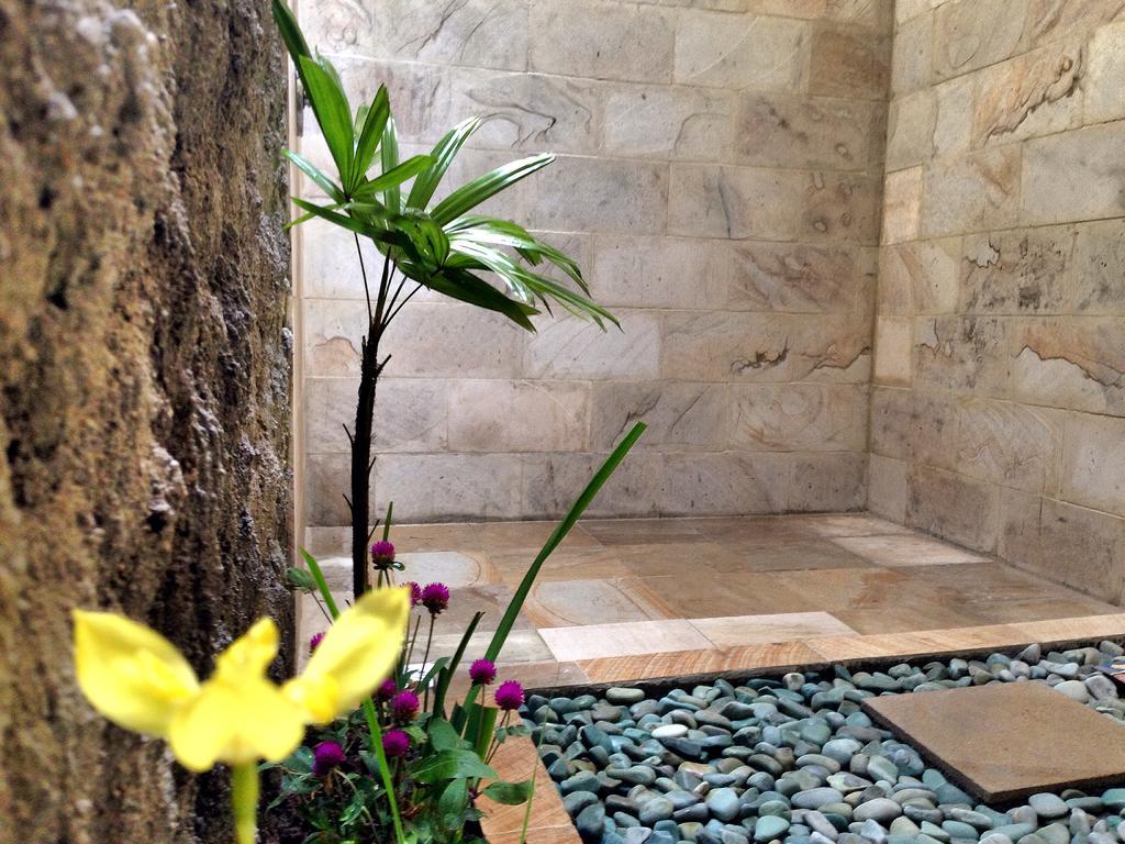 Shu Villa Lombok Kuta  ภายนอก รูปภาพ