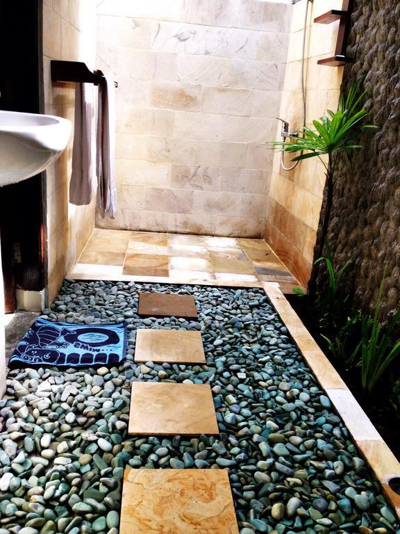 Shu Villa Lombok Kuta  ภายนอก รูปภาพ