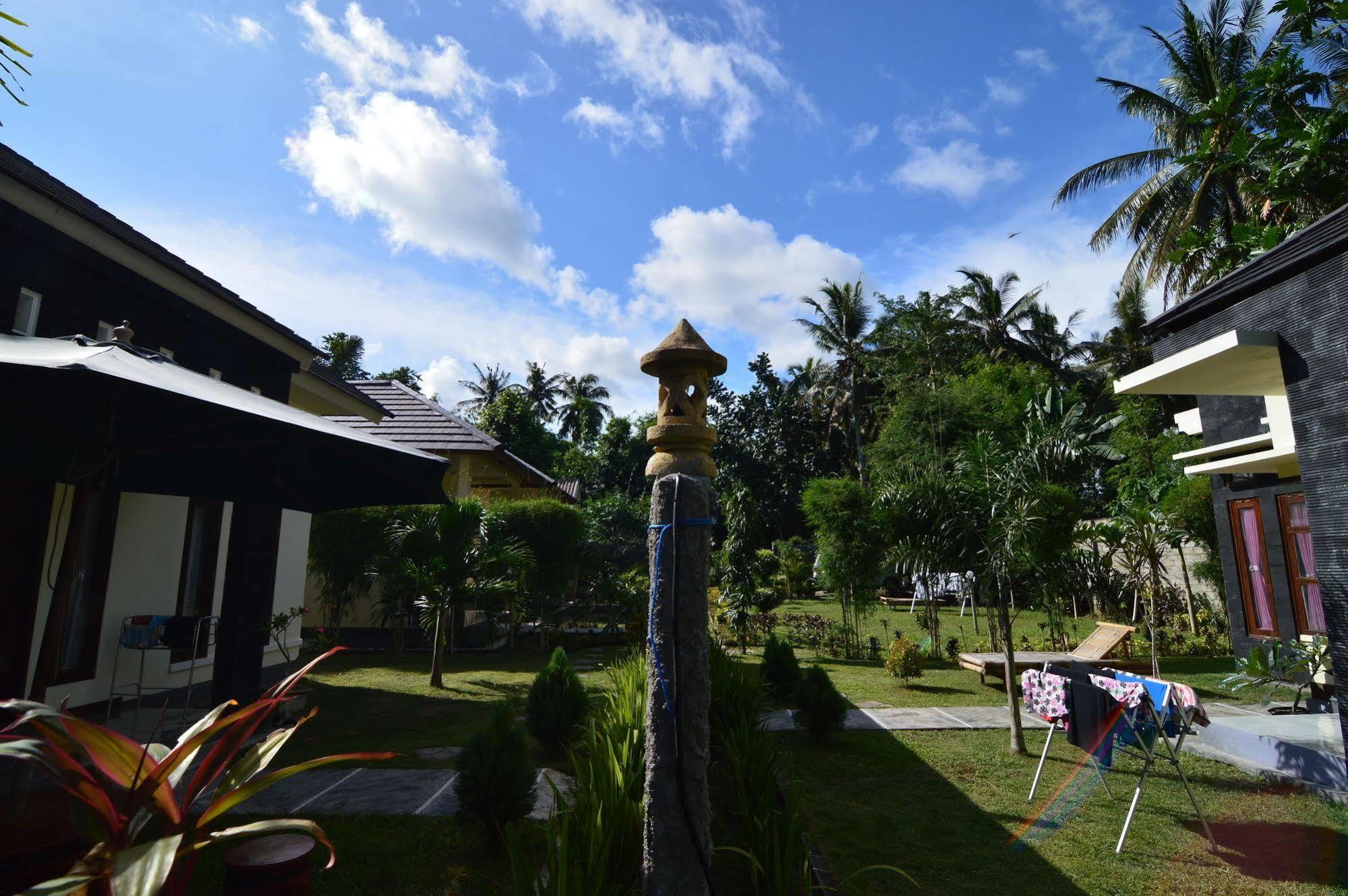 Shu Villa Lombok Kuta  ภายนอก รูปภาพ